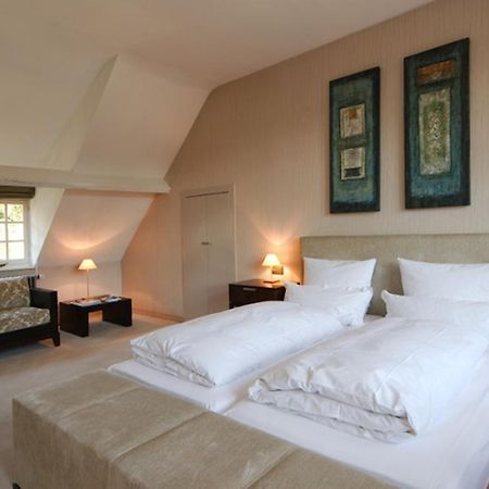 Hotel Manoir de Lébioles Spa Habitación foto