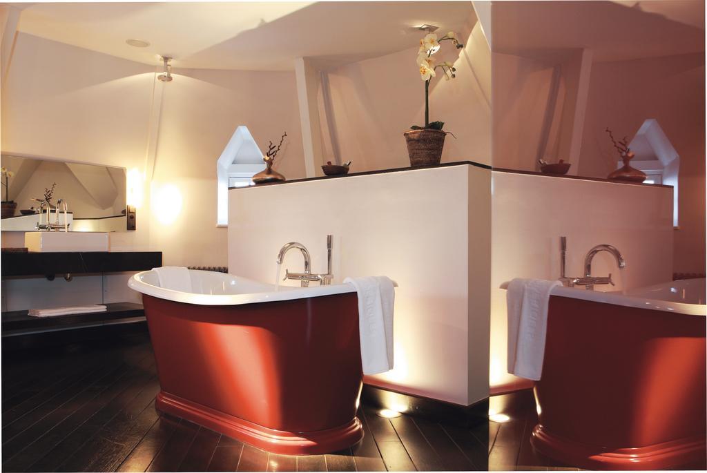 Hotel Manoir de Lébioles Spa Habitación foto